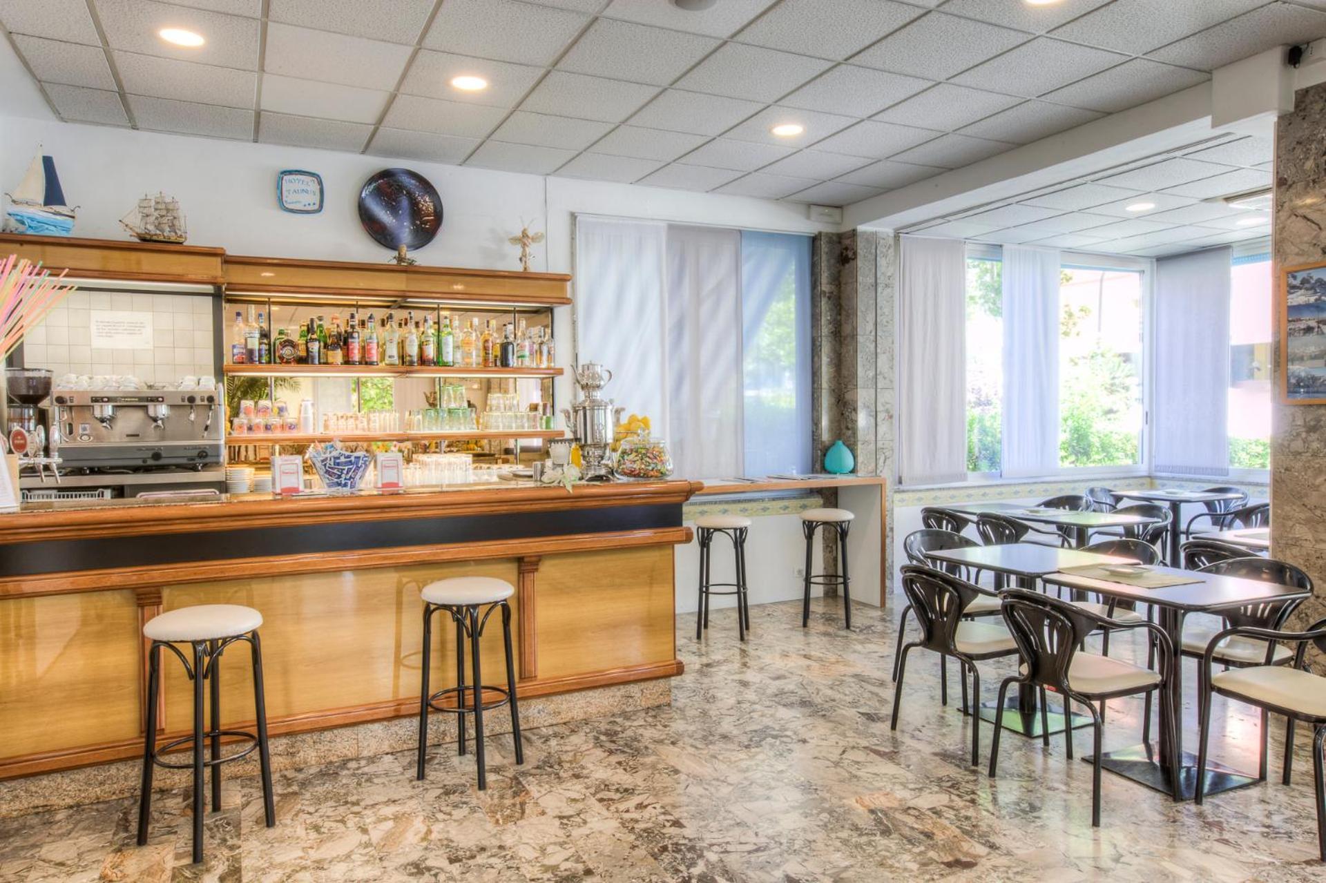 Hotel Taunus - Vista Mare Riccione Eksteriør billede